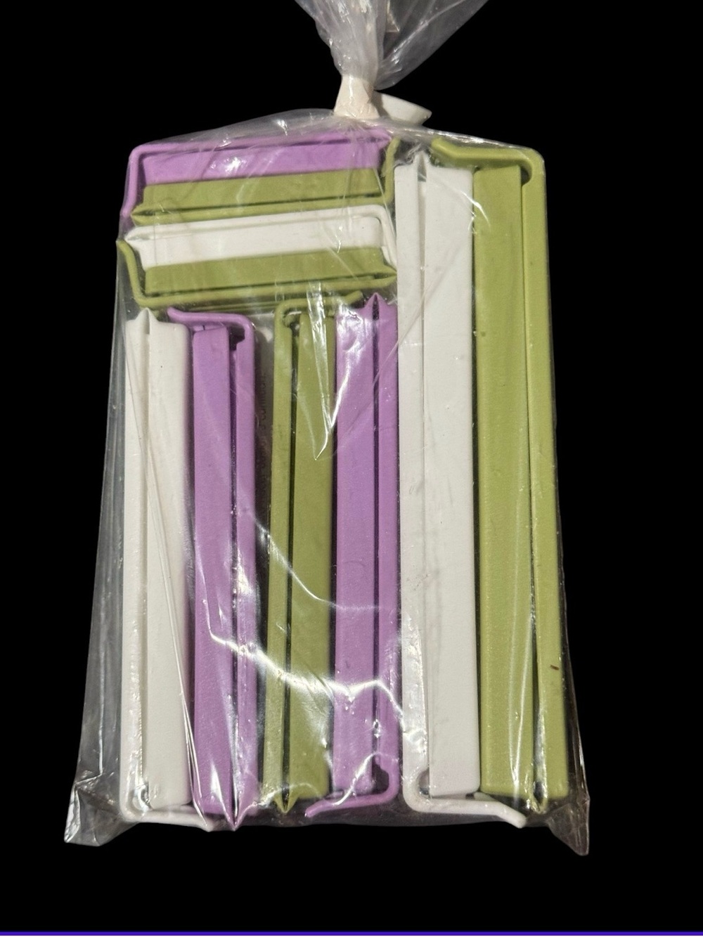 The Pampered Chef Twixit Clip Set #2649, NEW pack of 10, purple/green/white - Picture 2 of 2